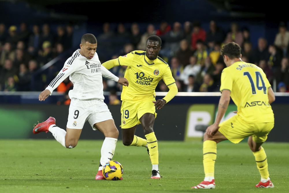 更是一段热 更是一段热